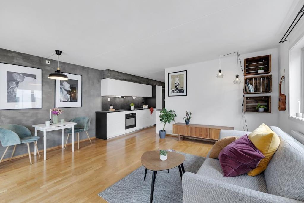 Apartamento Moderne Og Vakker Leilighet, Sentrum *